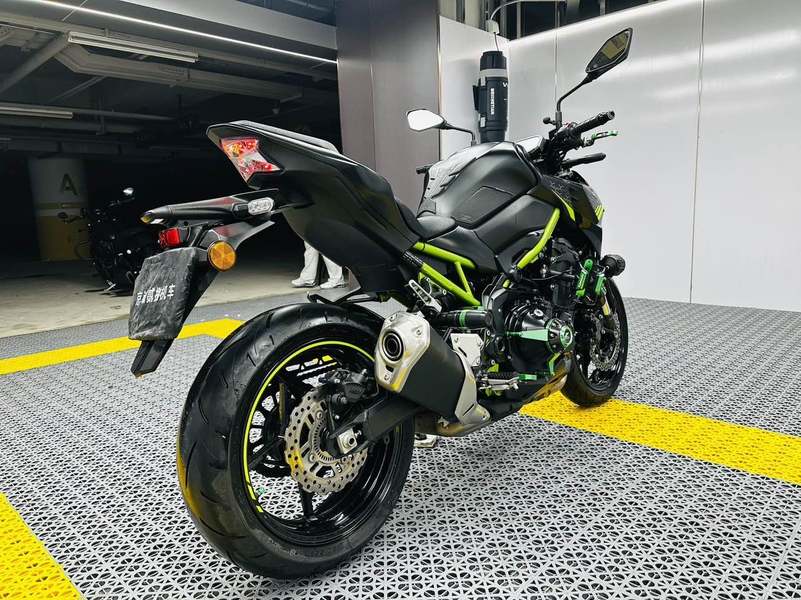 二手川崎Z900
