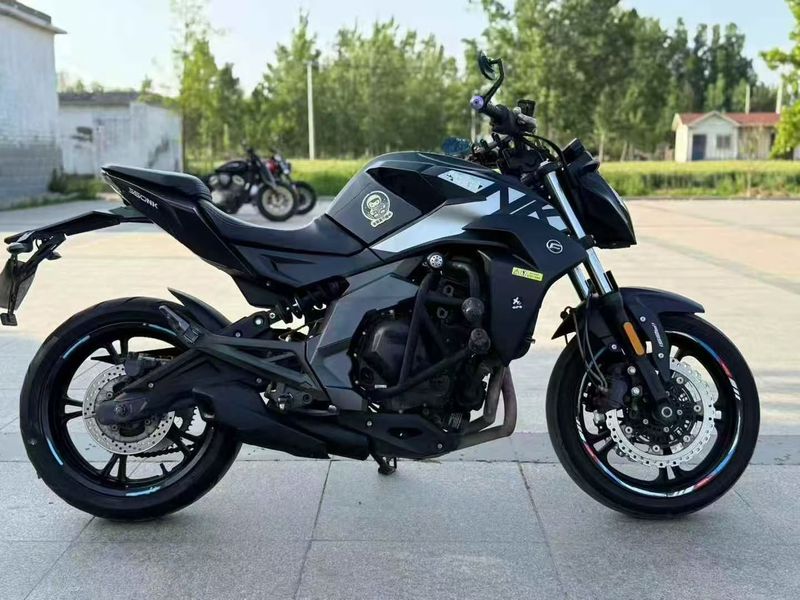 二手春风400NK