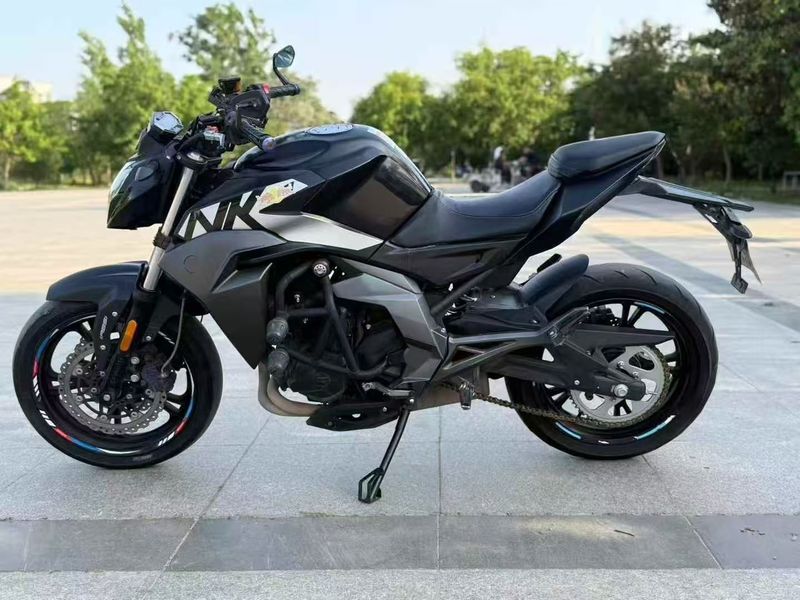 二手春风400NK