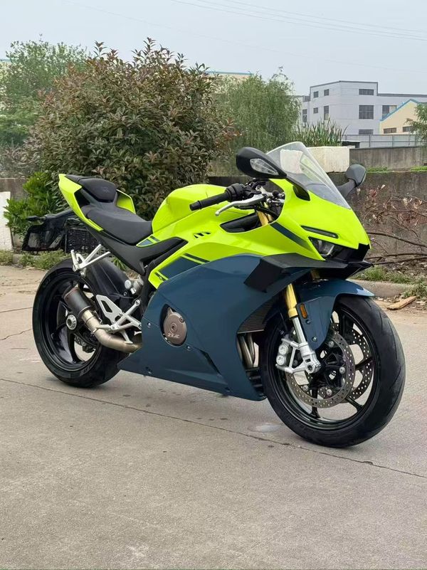 二手张雪机车500RR