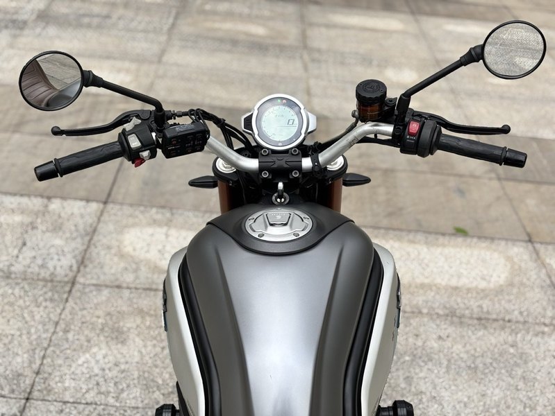 二手春风700CL-X