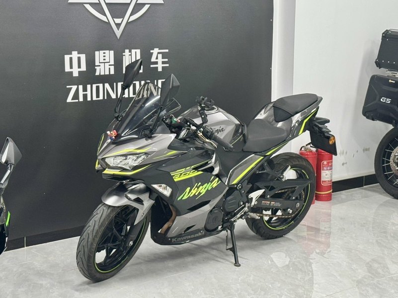 二手川崎Ninja 400