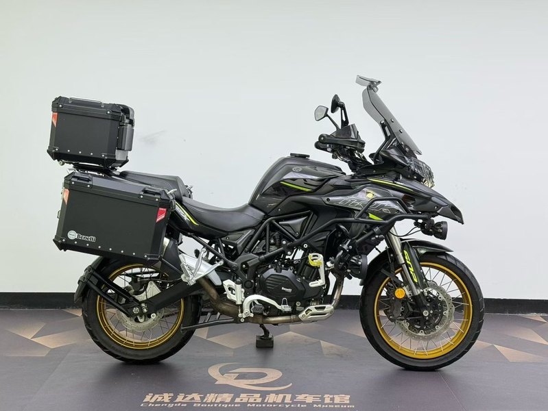 二手贝纳利金鹏 TRK502