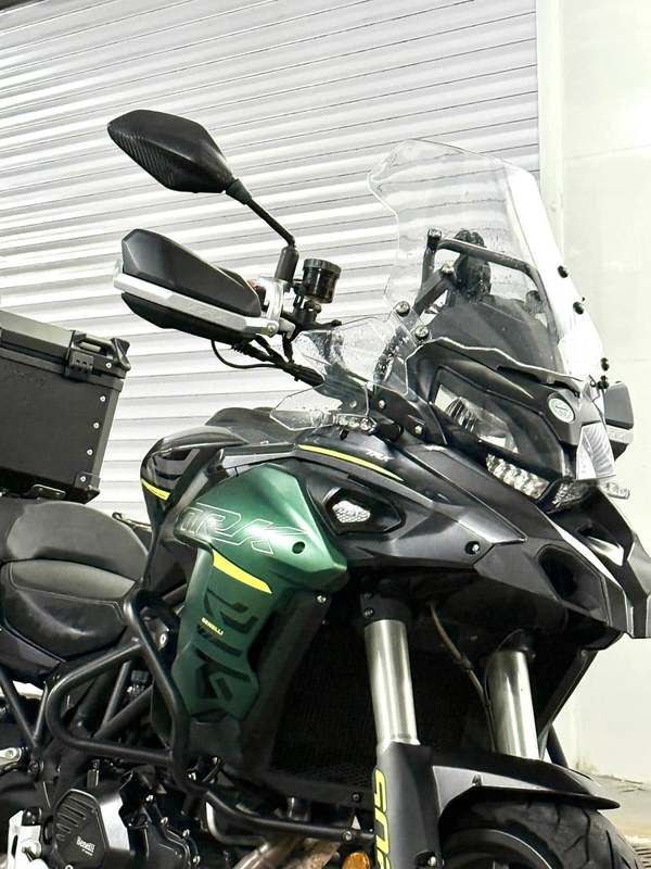二手贝纳利金鹏 TRK502