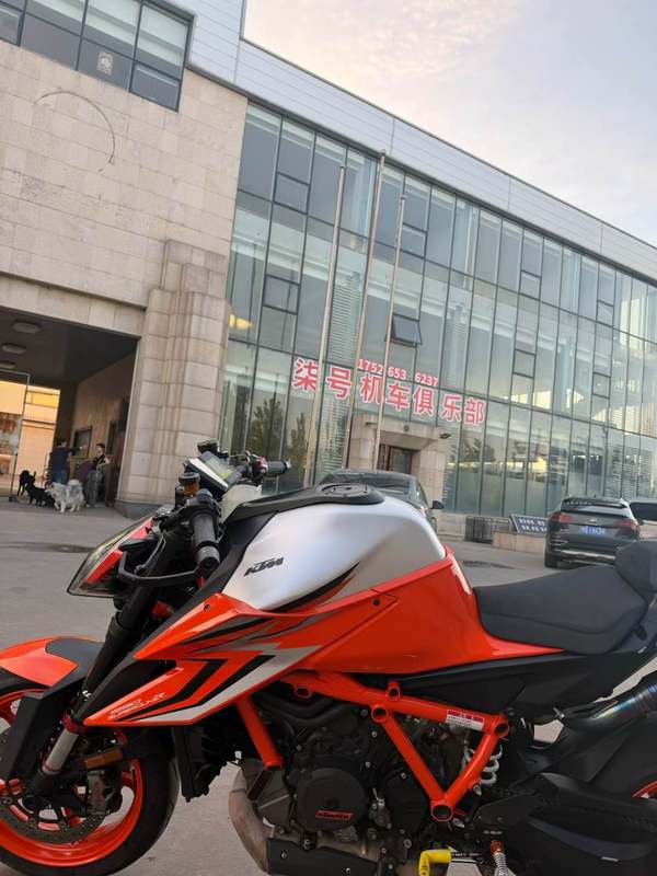 二手KTMR2R1290 Super Duke