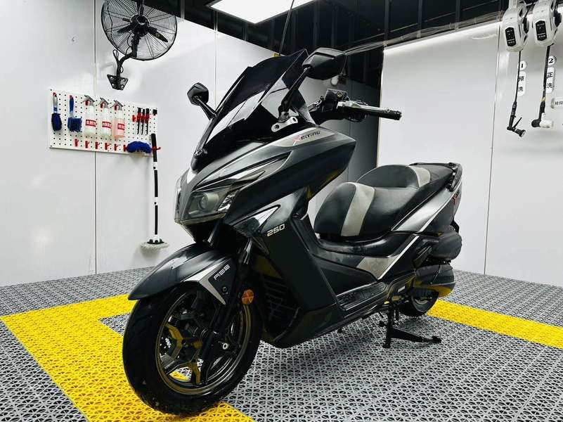 二手光阳赛艇 250
