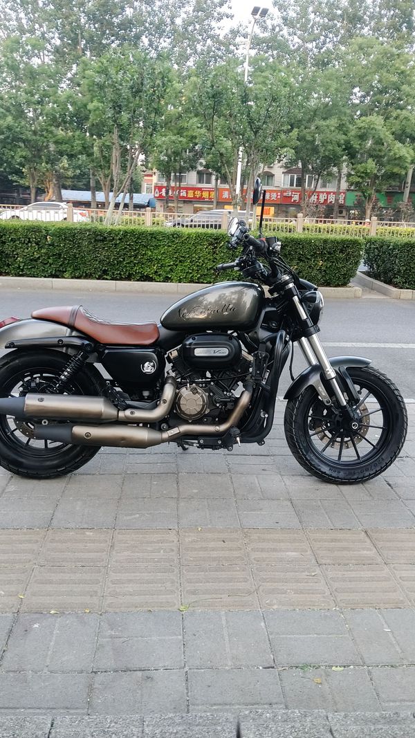 二手QJMOTOR闪300