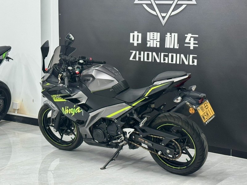 二手川崎Ninja 400