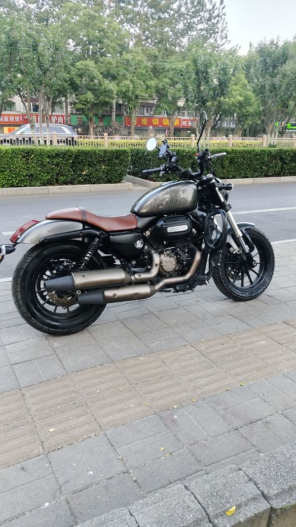 二手QJMOTOR闪300