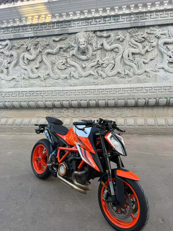 二手KTMR2R1290 Super Duke