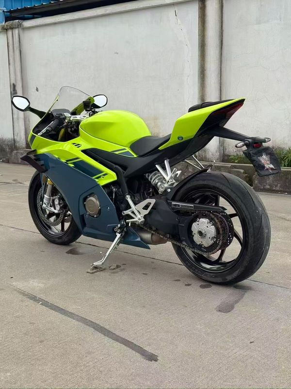 二手张雪机车500RR