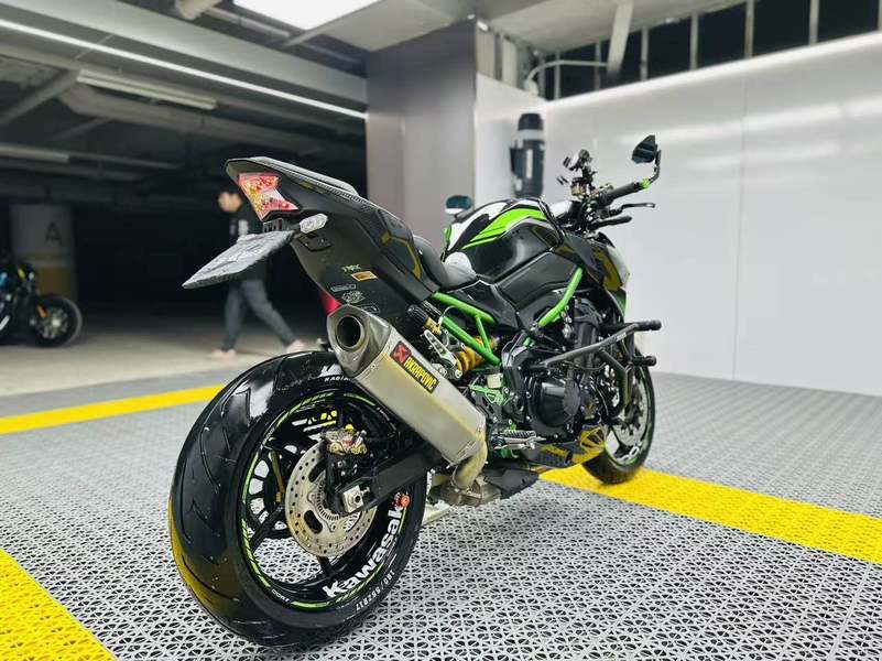 二手川崎Z900