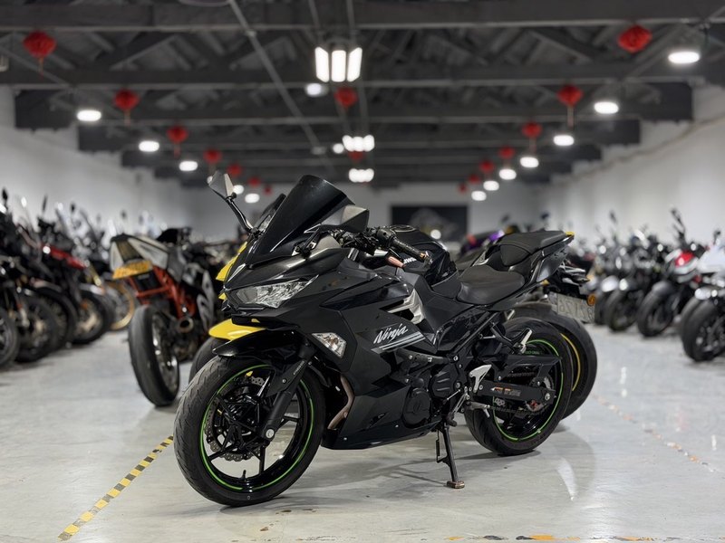 二手川崎Ninja 400