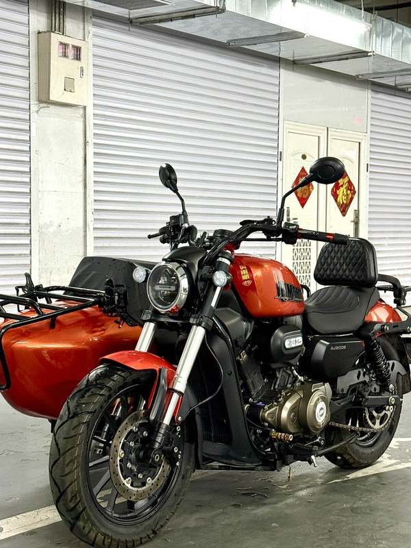 二手QJMOTOR闪300+