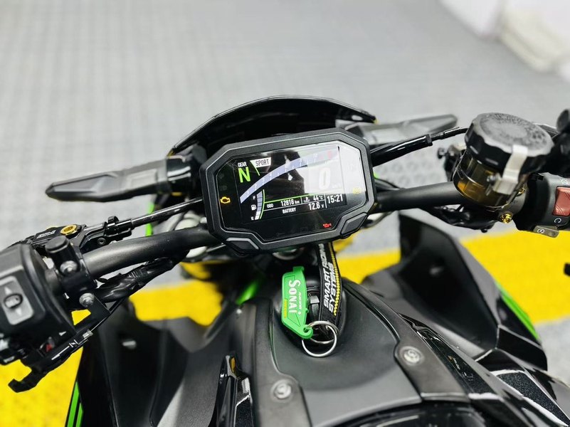 二手川崎Z900
