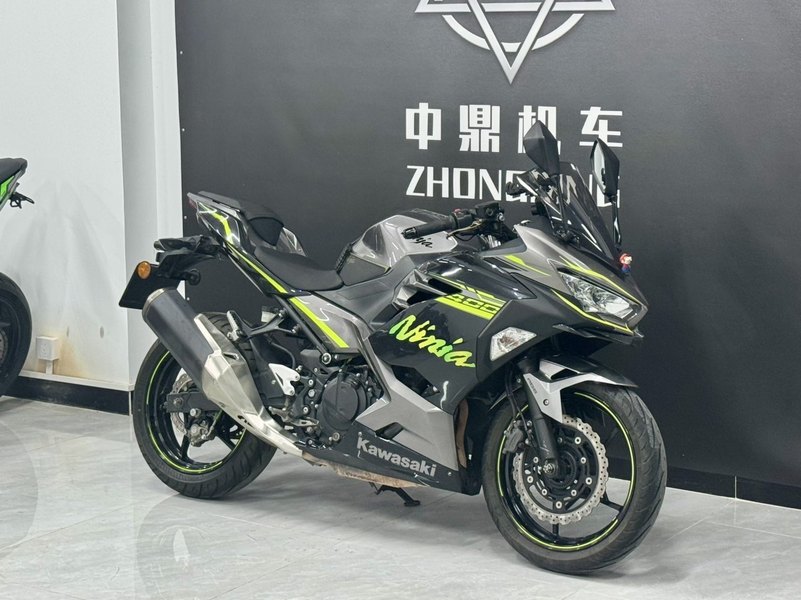 二手川崎Ninja 400
