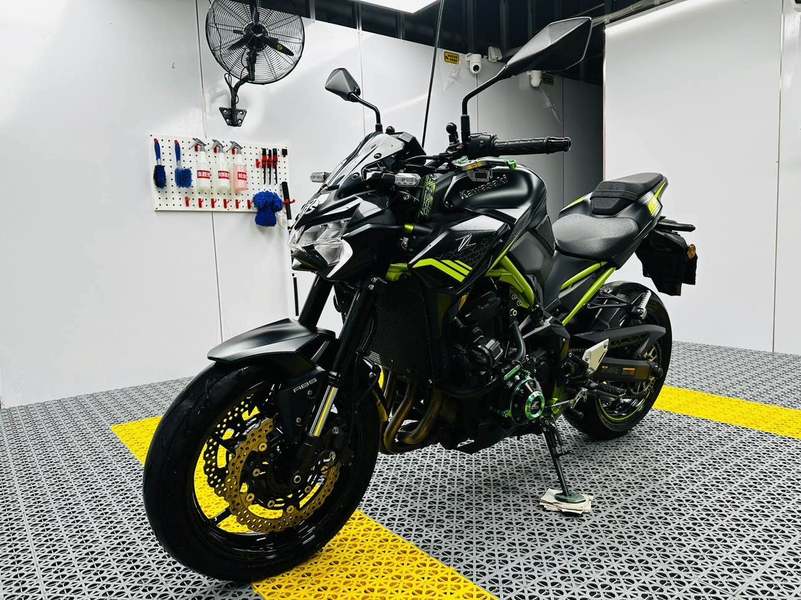 二手川崎Z900