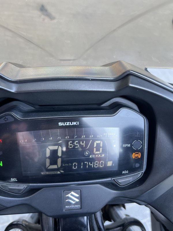 二手豪爵铃木GSX250R