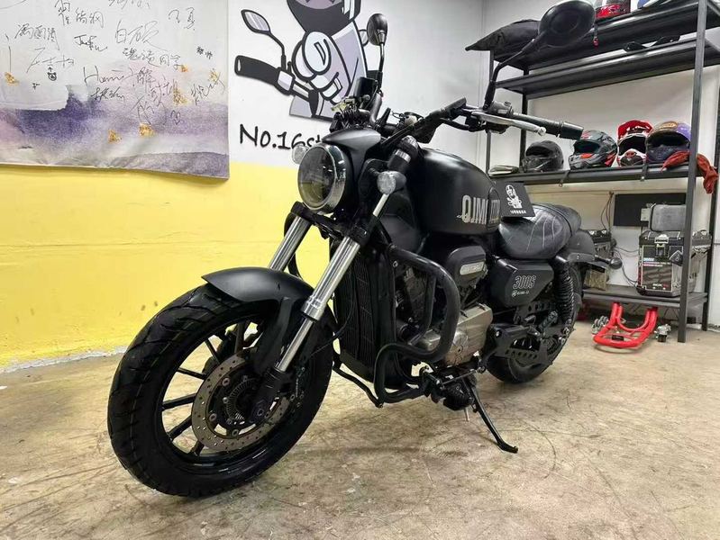 二手QJMOTOR闪300
