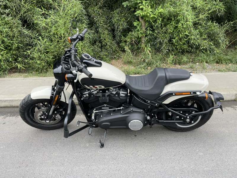 二手哈雷戴维森肥霸 Fat Bob