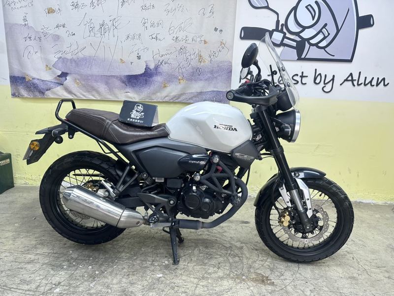 二手五羊本田鸷道 CB190SS