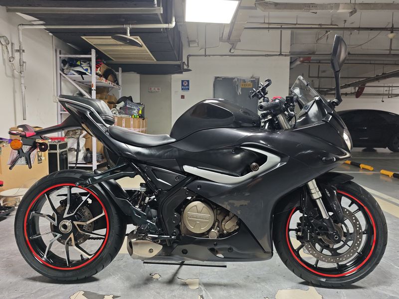 二手QJMOTOR赛250