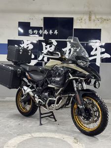 二手贝纳利TRK552