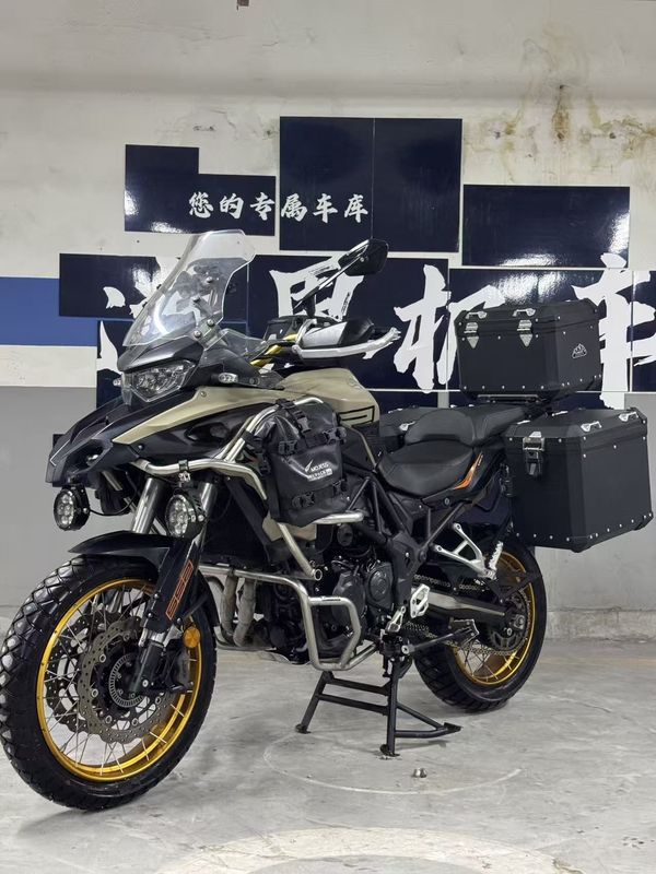 二手贝纳利TRK552