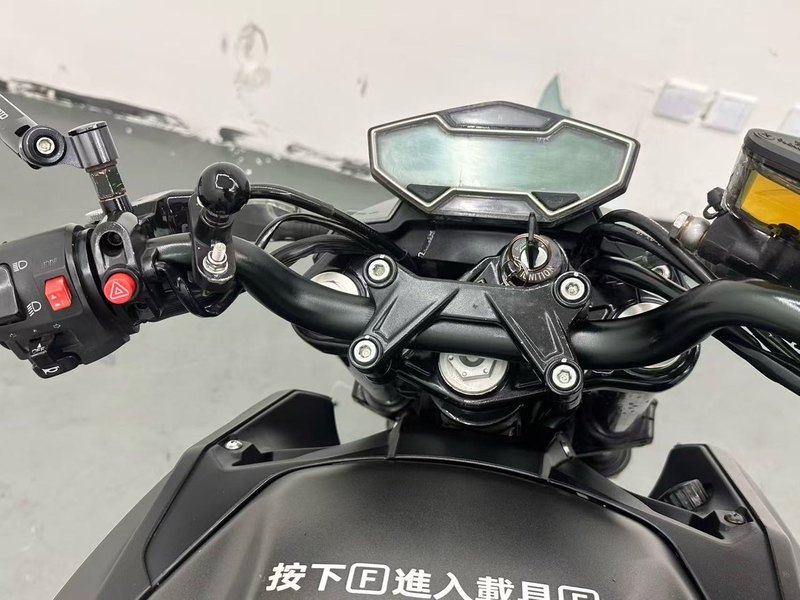二手春风650NK