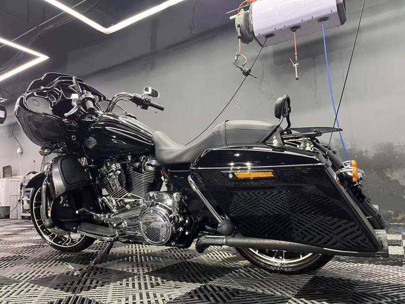 二手哈雷戴维森公路滑翔 Road Glide