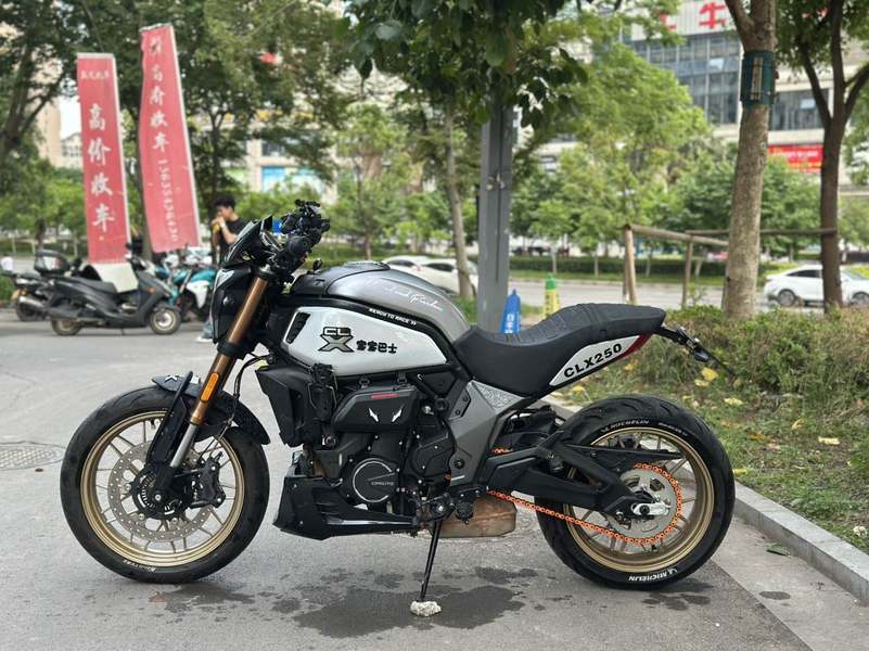 二手春风700CL-X