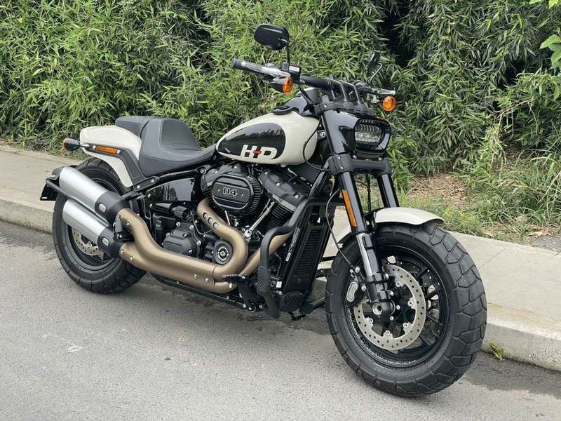 二手哈雷戴维森肥霸 Fat Bob
