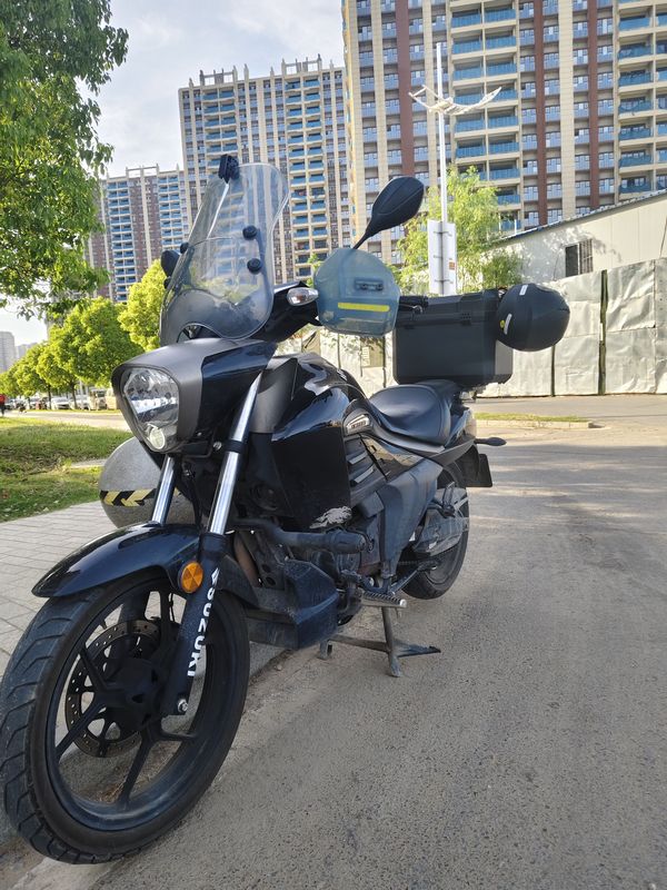 二手铃木Intruder 150