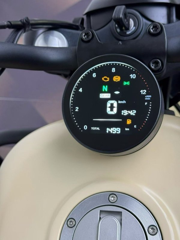 二手QJMOTOR闪300