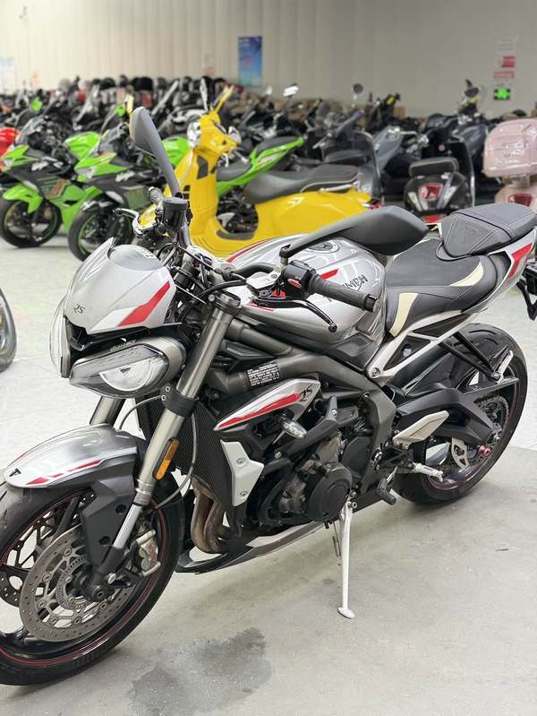 二手凯旋Street Triple 765