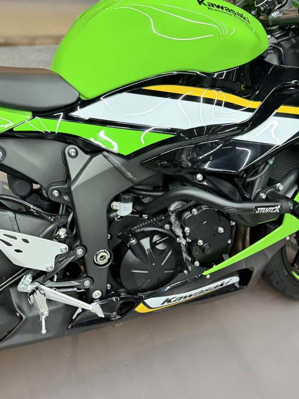 二手川崎Ninja ZX-6R 