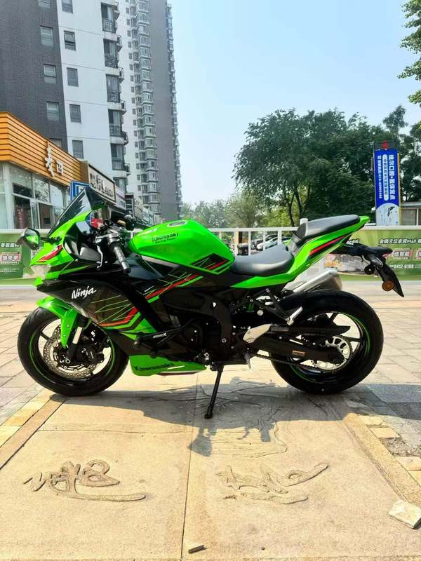 二手川崎ZX-4R
