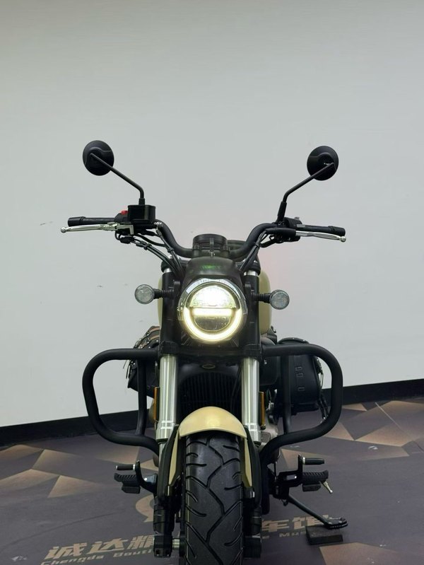 二手QJMOTOR闪300