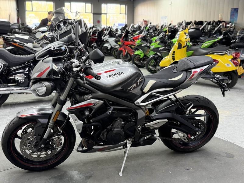 二手凯旋Street Triple 765