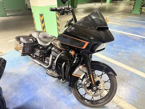 二手哈雷戴维森公路滑翔 Road Glide