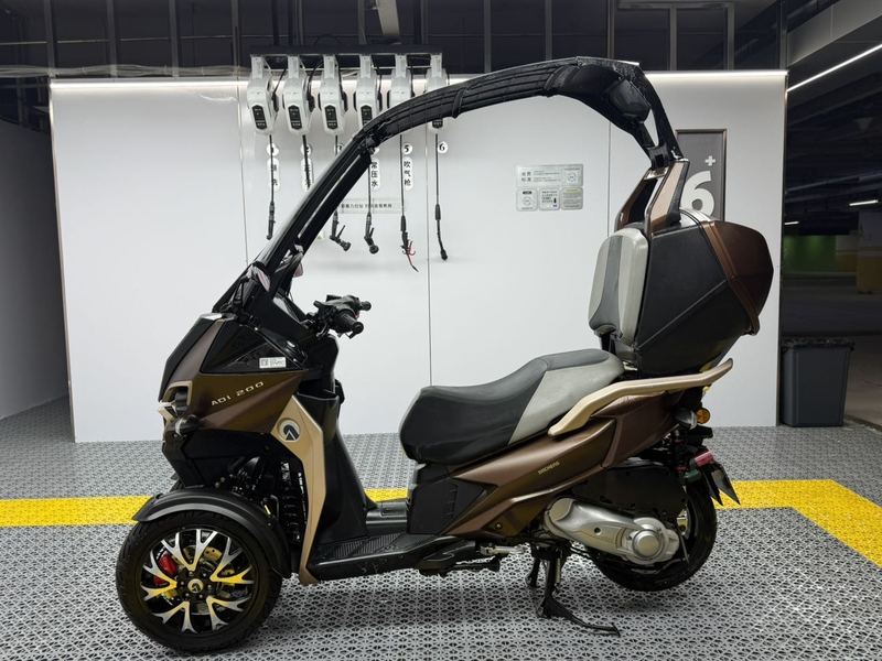 二手ADIVAAD1 200(进口)