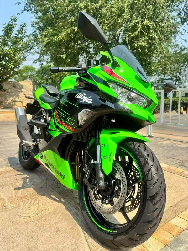 二手川崎ZX-4R