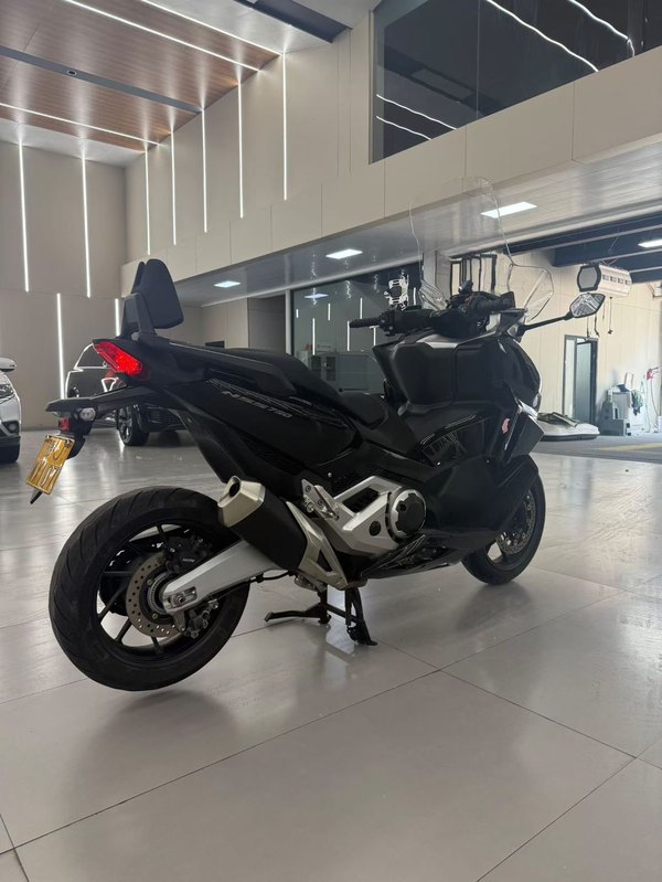 二手本田NSS750
