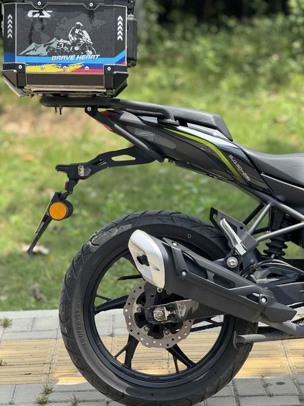二手贝纳利红宝龙 TNT150i