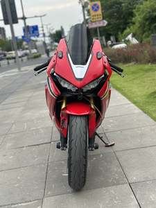 二手本田CBR 1000 RR-R