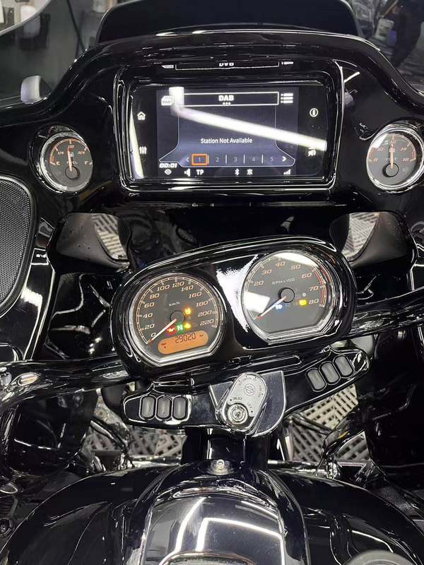 二手哈雷戴维森公路滑翔 Road Glide