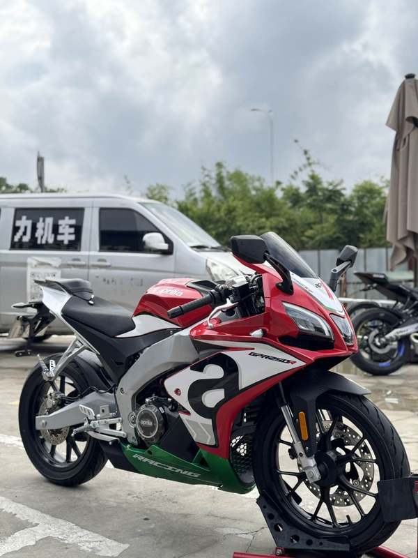 二手宗申阿普利亚GPR250R