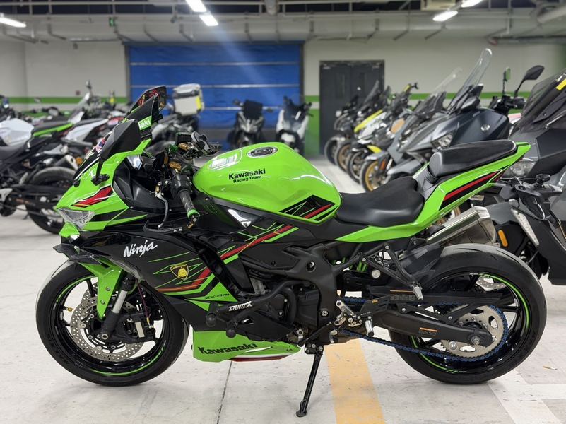 二手川崎ZX-4R