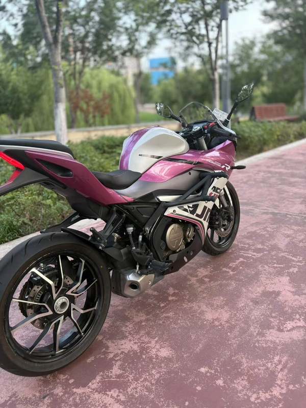 二手QJMOTOR赛250