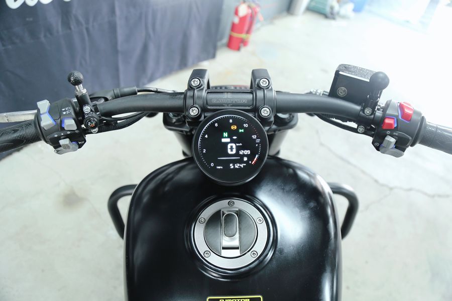 二手QJMOTOR闪350